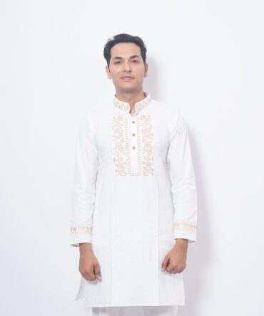 Elegant White Pushp Embroidered Kurta Set